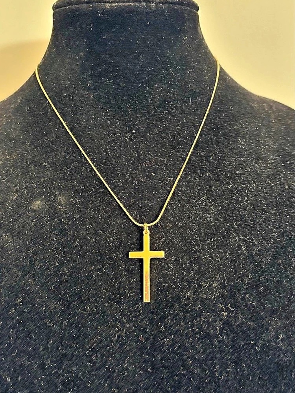 Gold Cross Pendant Necklace